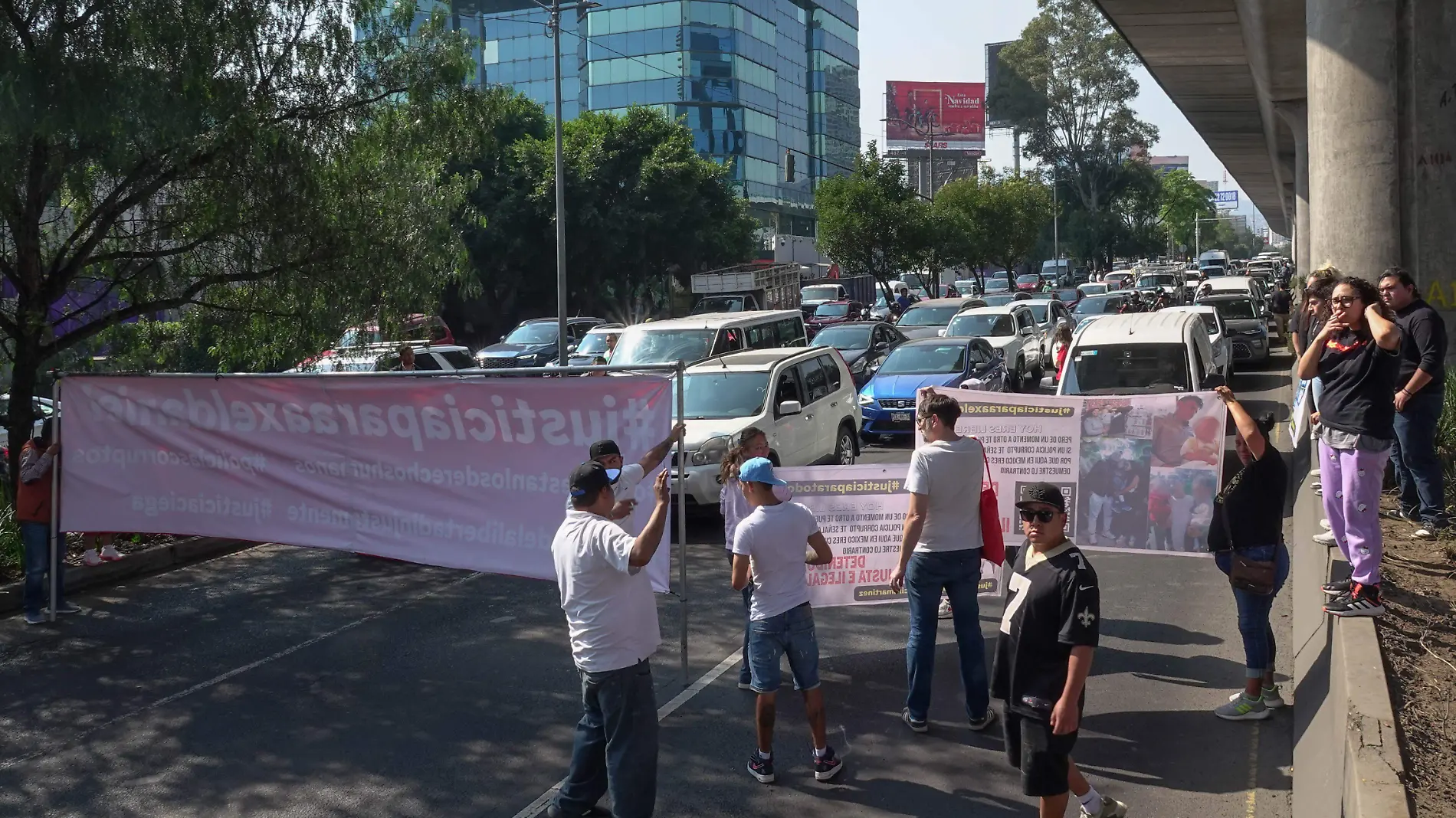 BLOQUEO-PERIFERICO SUR-CAOS VIAL-cuartoscuro (1)